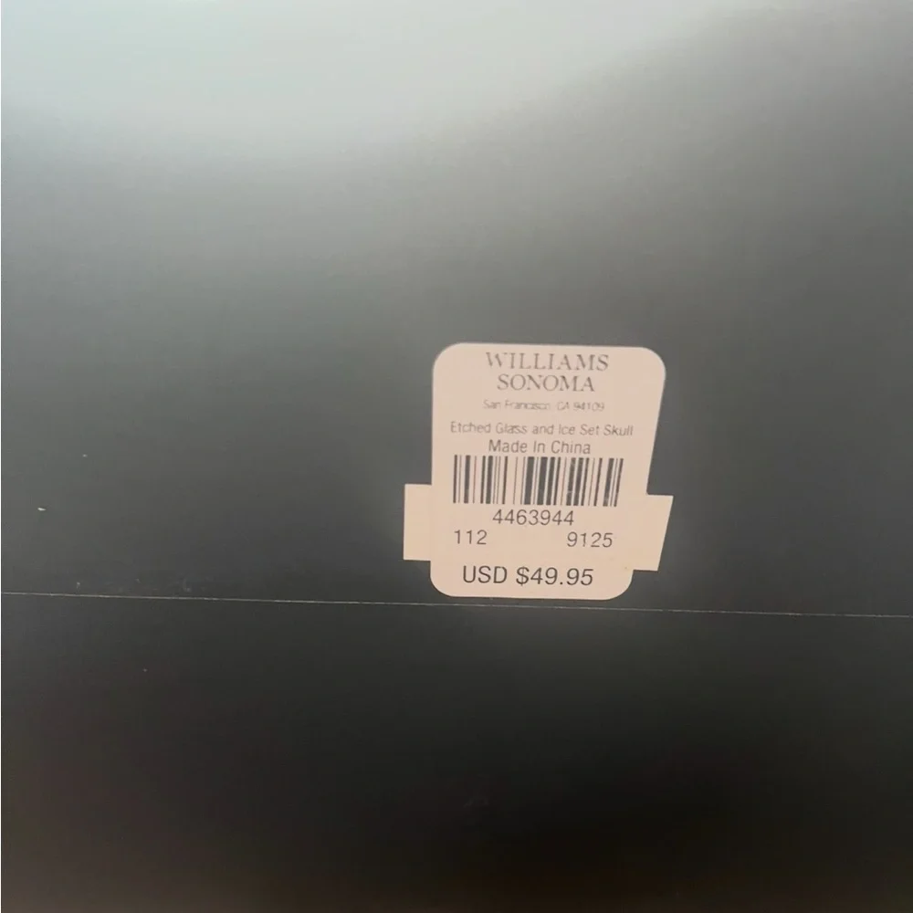 Williams Sonoma Silver Skull Barware Set (NWT)